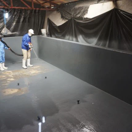 Spruzzatura a grandi superfici di poliurea